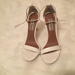 Gently used white Steve Madden Stecy Heels